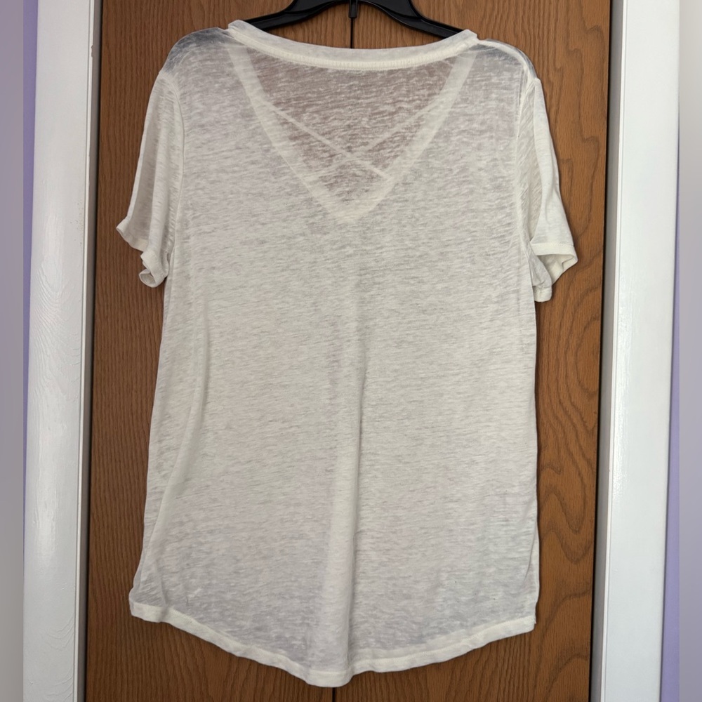 White Zoe + Liv Skull Lightweight Skull T Shirt - Picture 3 of 4